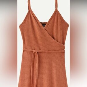 NWT Patagonia Sienna Clay colored skinny strap waist‎ wrap customizable dress.